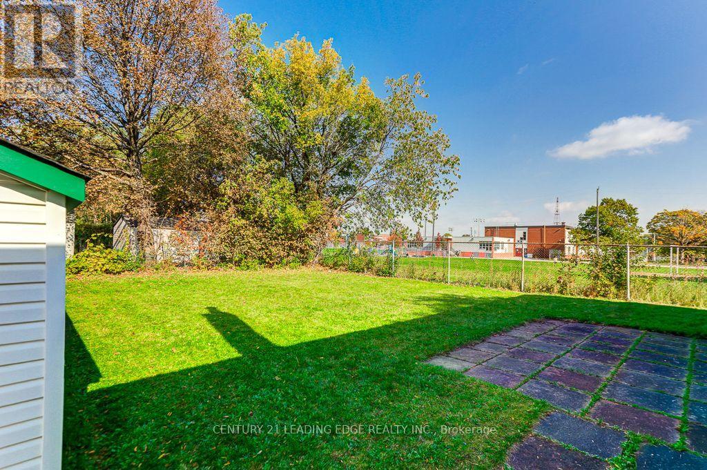 26 McGregor Road, Toronto, ON photo 29