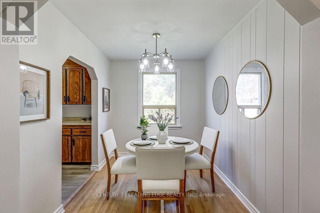 26 McGregor Road, Toronto, ON photo 9