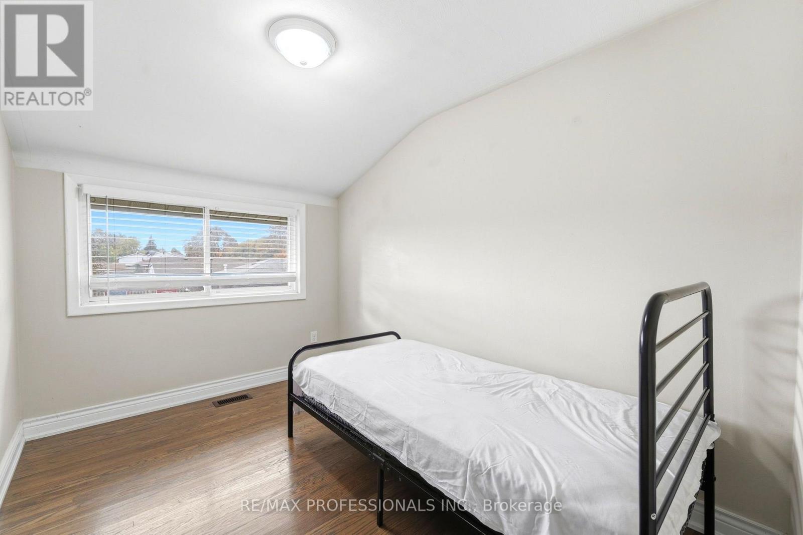 46 Lilacside Drive, Hamilton, ON photo 15