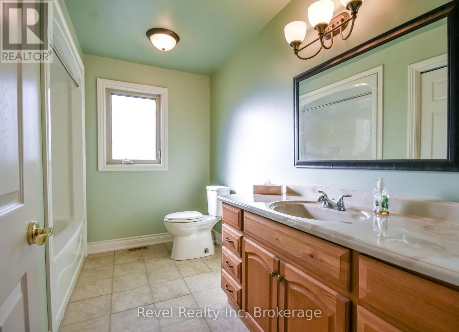2362 Tall Tree Lane, Innisfil photo 22