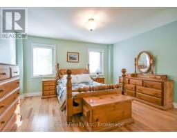 2362 Tall Tree Lane, Innisfil, ON L9S3X5 Photo 18