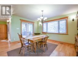 2362 Tall Tree Lane, Innisfil, ON L9S3X5 Photo 9