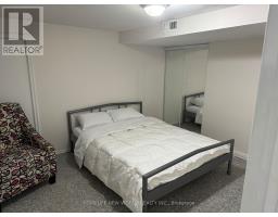 374 Horsham Avenue, Toronto, ON M2R1G9 Photo 9