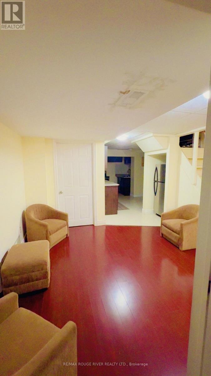 BSMT - 27 VALLEY CENTRE DRIVE, Toronto (Malvern) — photo 4
