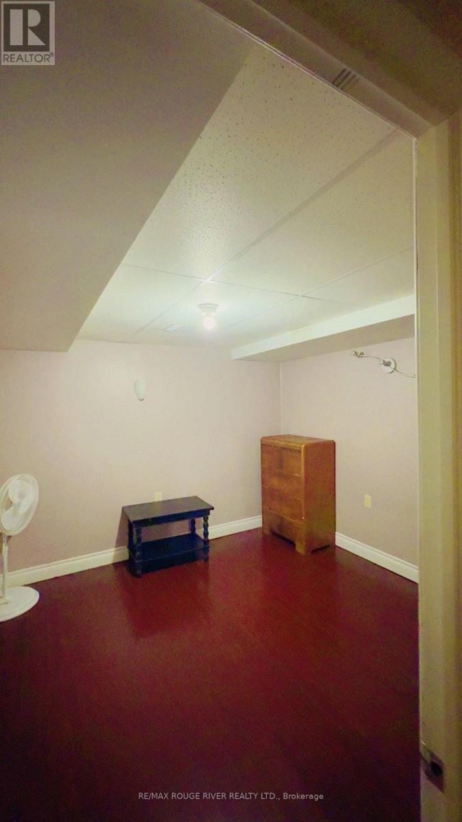BSMT - 27 VALLEY CENTRE DRIVE, Toronto (Malvern) — photo 9