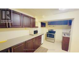 Bsmt - 27 Valley Centre Drive, Toronto, ON M1X1K9 Photo 6