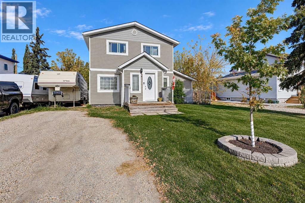 Property photograph 2 for MLS A2347582