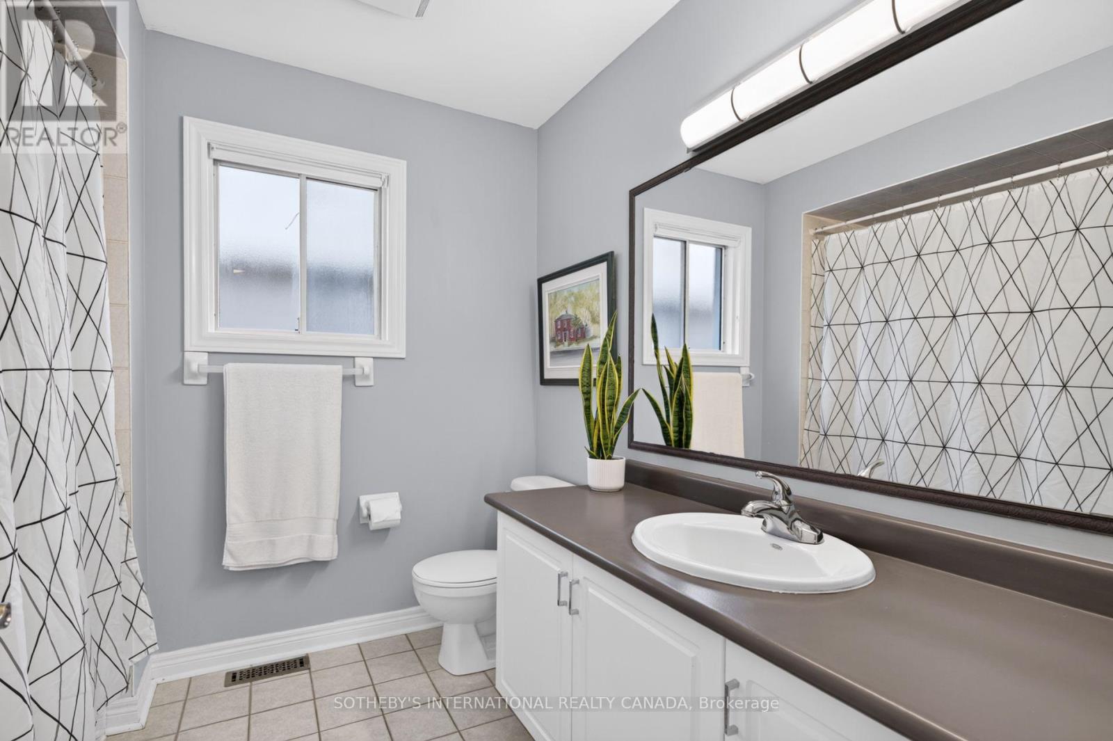 15 Klamath Court, Vaughan, ON photo 19