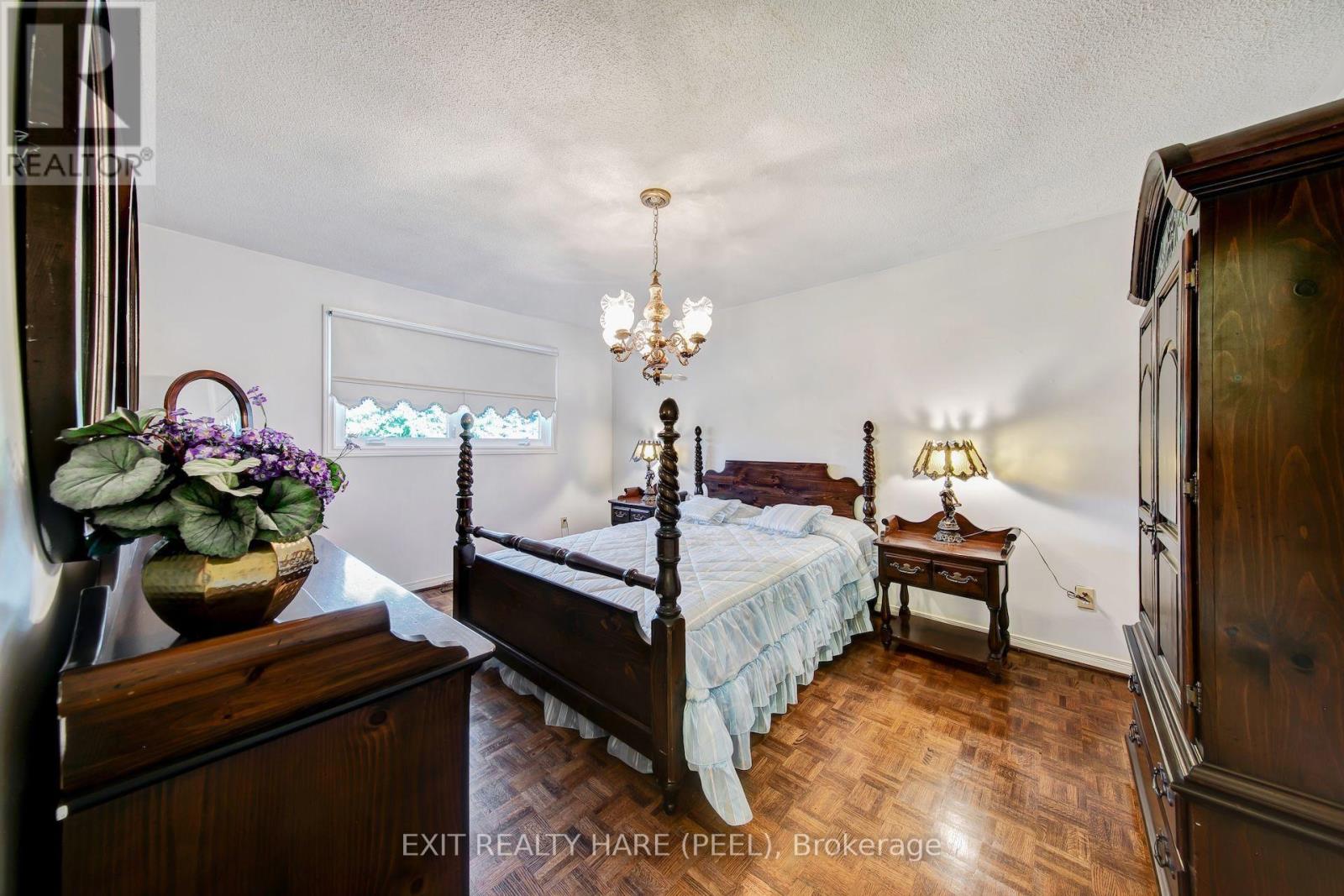 45 Mossbank Drive, Brampton, ON photo 34