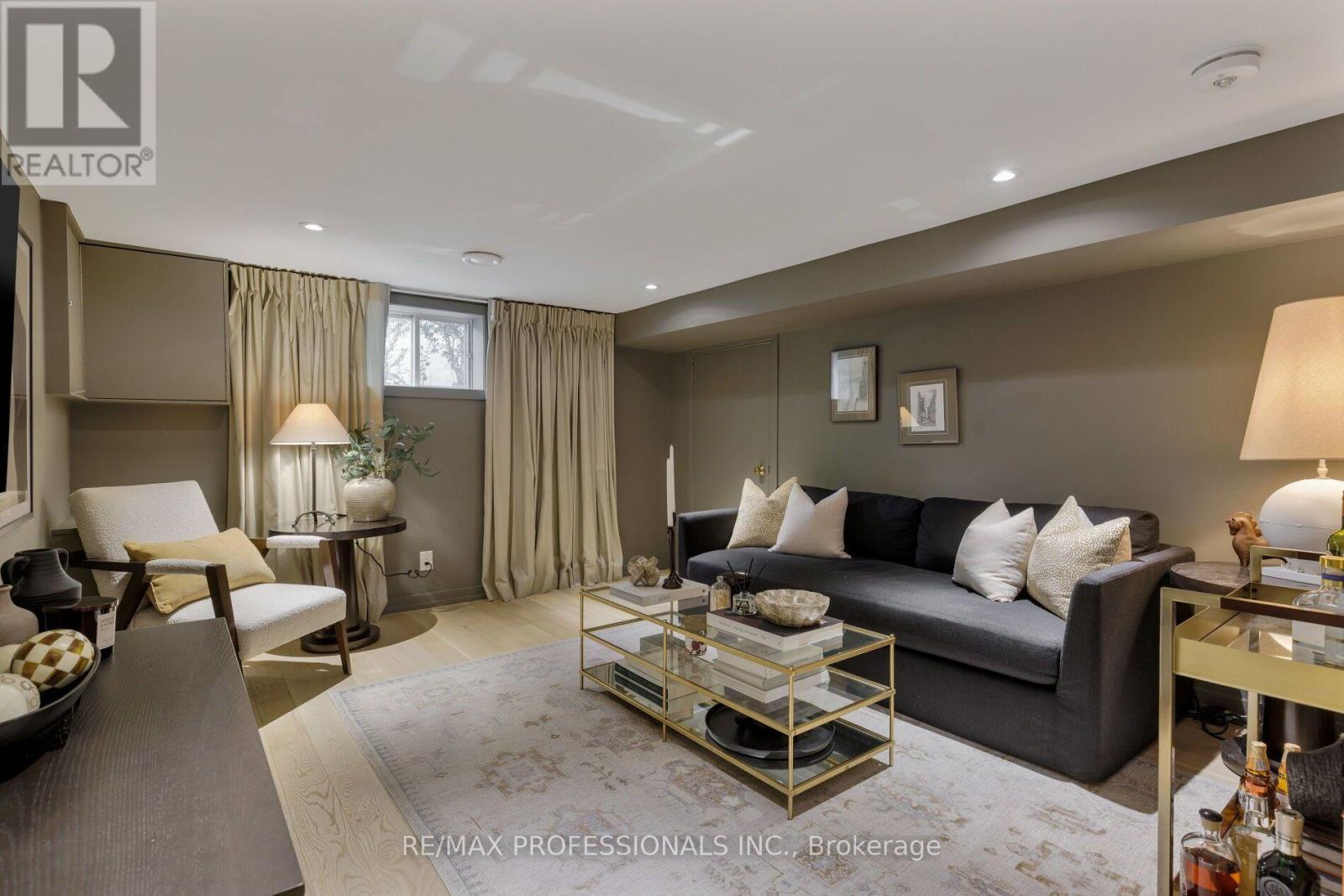8 Glenn Murray Drive, Toronto, ON photo 38