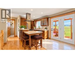 7739 Du Havres Street, photo 17
