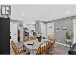 Dining room - 841 Tenth Avenue, Hamilton, ON L8T3L7 Photo 9