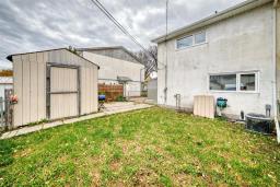 229 Dowling Avenue W, Winnipeg, MB R2C2K4 Photo 36