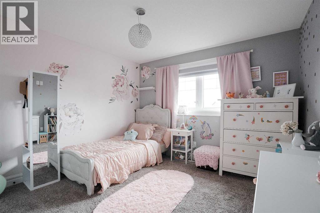 bedroom upper