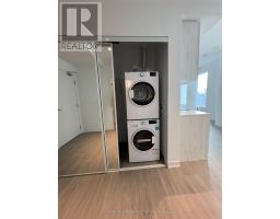 1616 - 8 Wellesley Street W, Toronto, ON M4Y0J5 Photo 8