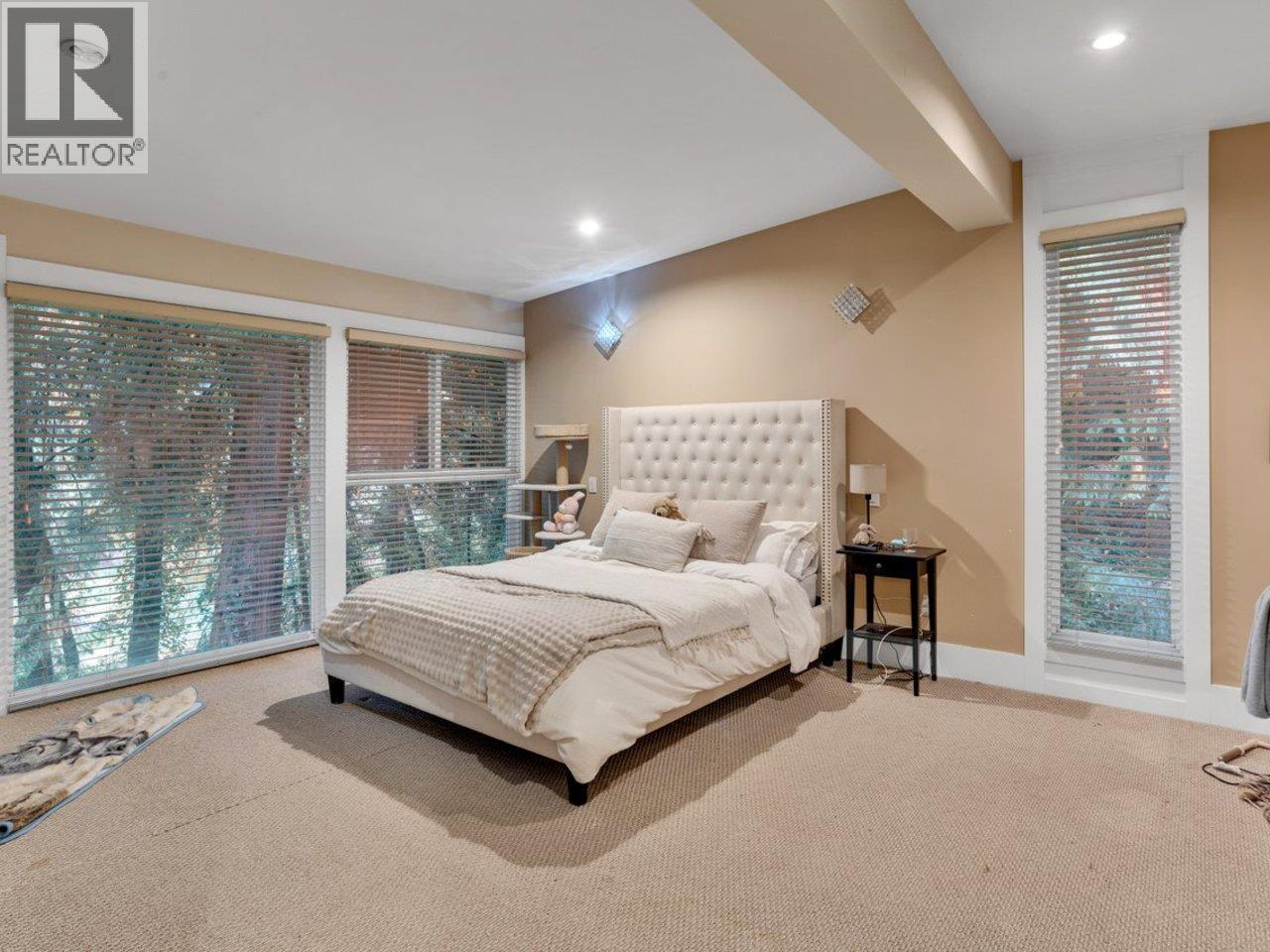 7565 Whelen Court, Burnaby — photo 16
