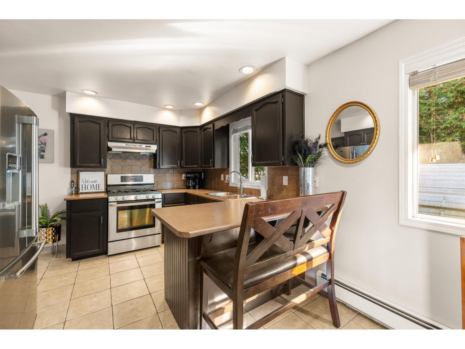 3 Bed, 2 Bath House for Sale in Abbotsford – 34601 SEMLIN PLACE, Abbotsford – MLS# R3178320 - Image 12