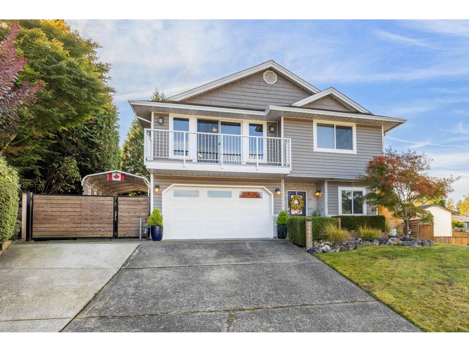 3 Bed, 2 Bath House for Sale in Abbotsford – 34601 SEMLIN PLACE, Abbotsford – MLS# R3178320 - Image 2