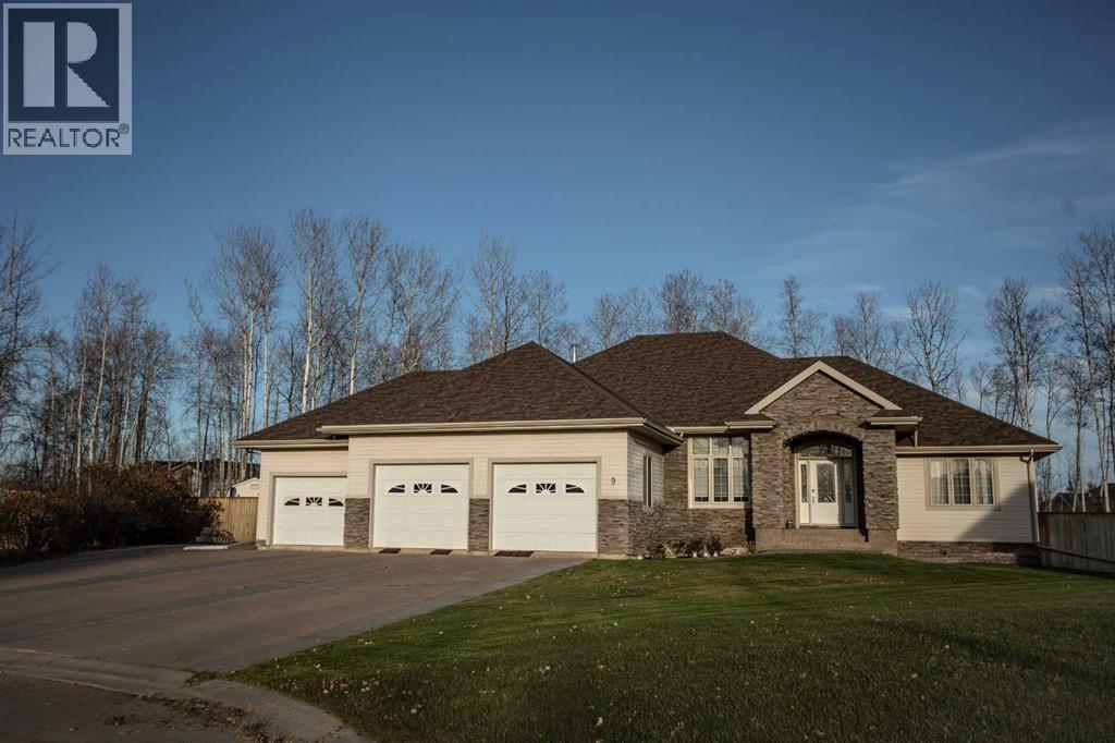 Photo of 9 Chinook Crescent, High Level