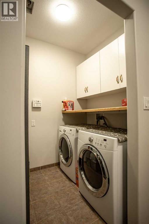 9 Chinook Crescent, High Level — photo 18