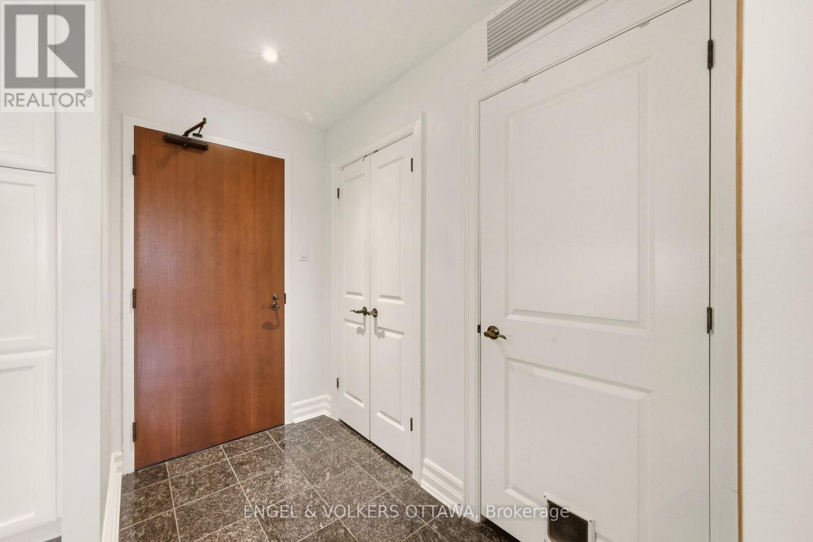 1 Bed, 1 Bath Condo for Sale in Ottawa – 312 – 320 MCLEOD STREET, Ottawa – MLS# X14101262 - Image 27