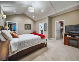 2258 Madrona Place, Surrey, BC V4A7Z4 Photo 21