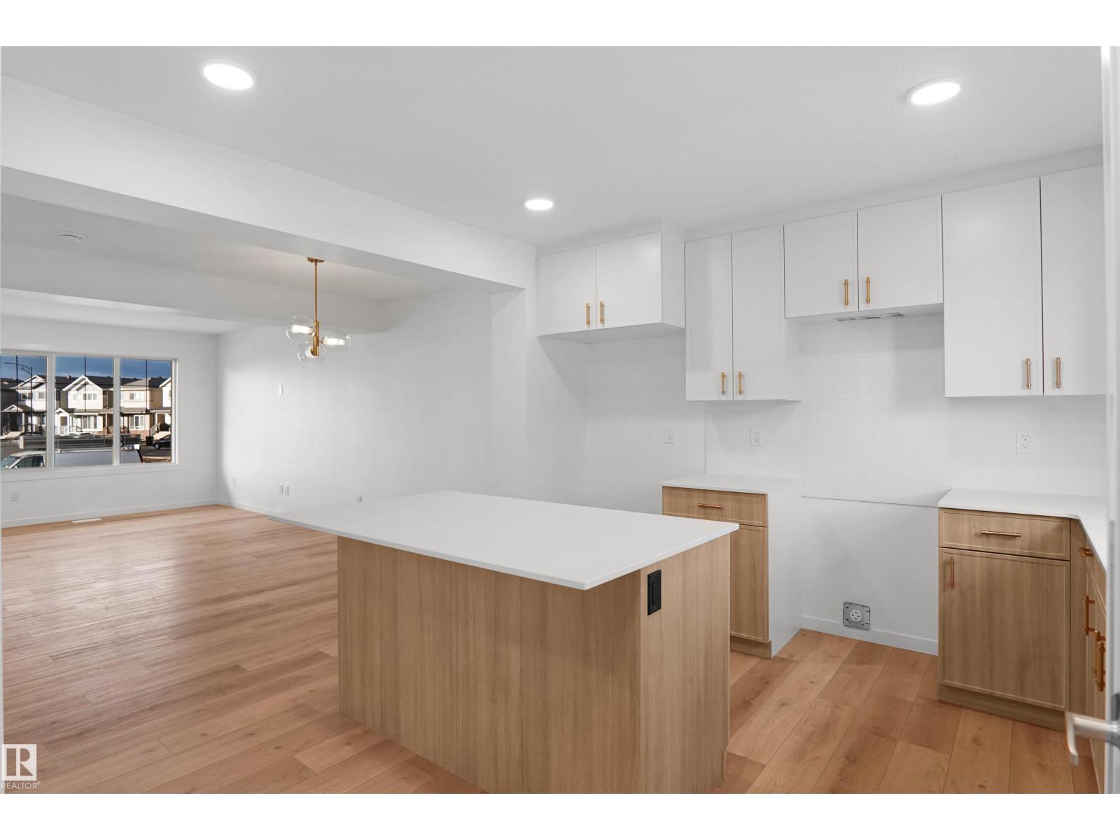 407 ASTER DR NW, photo 14 of 27