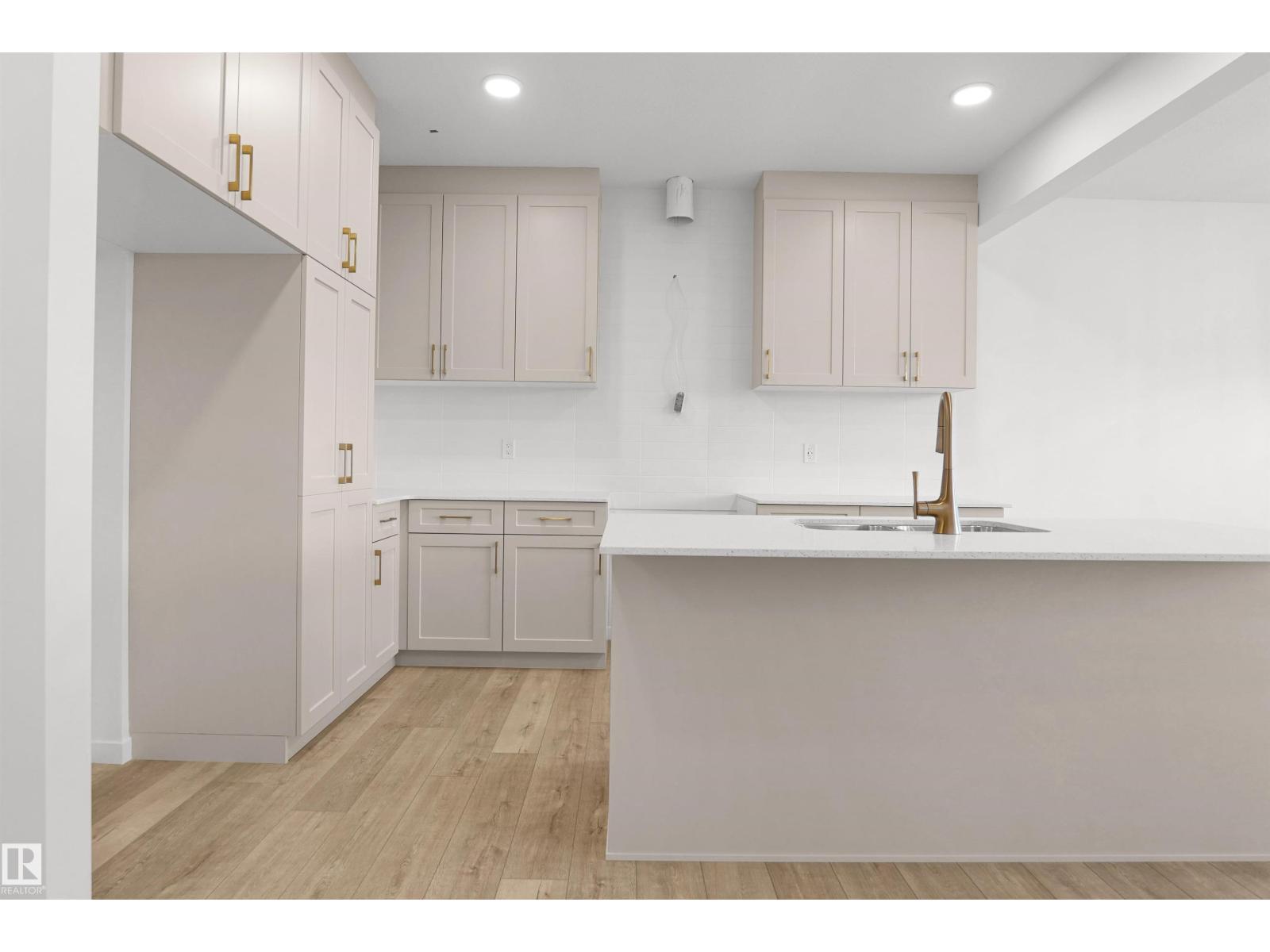 1435 9 ST NW, photo 10 of 31