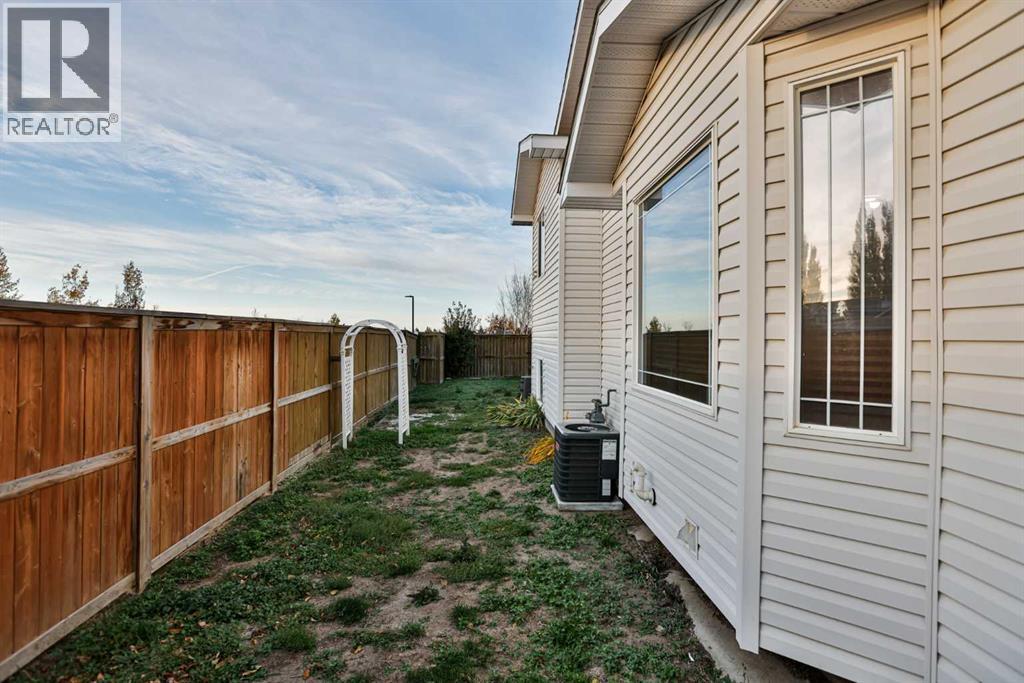 202 Cougar Way N, Lethbridge — photo 24