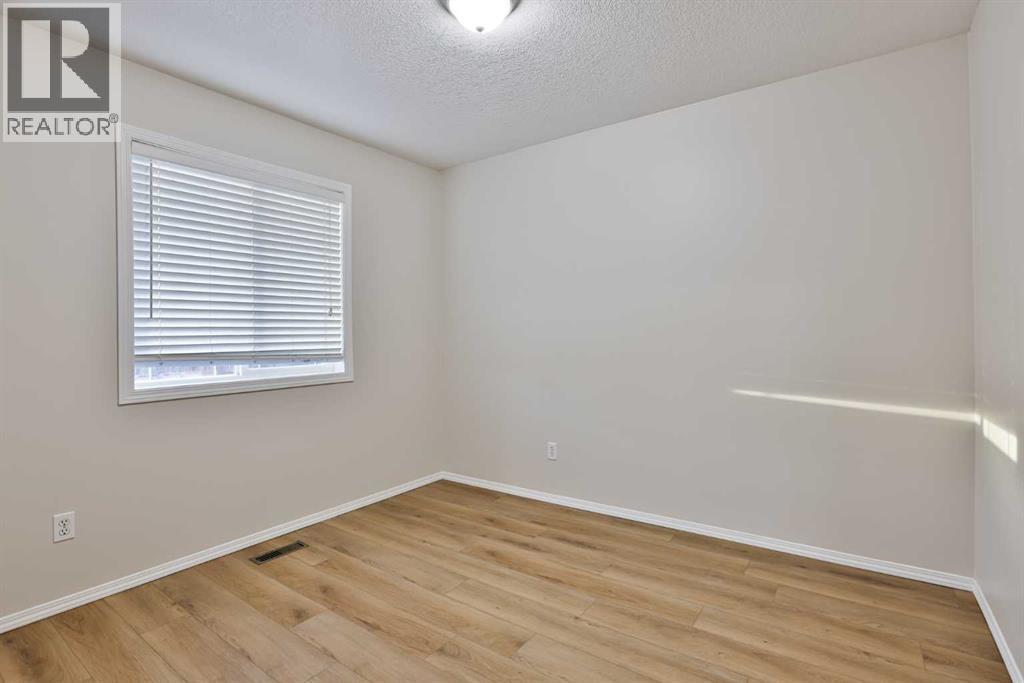 202 Cougar Way N, Lethbridge — photo 9