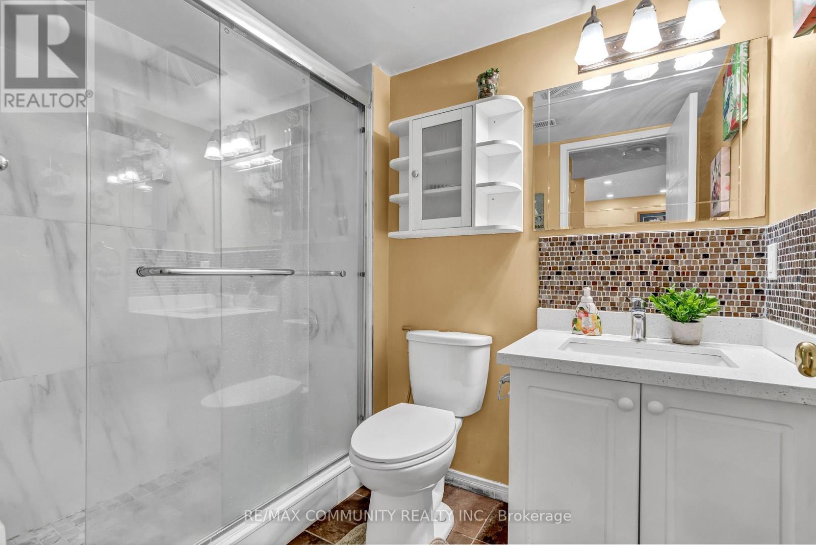 1376 Trowbridge Drive, Oshawa, ON photo 9