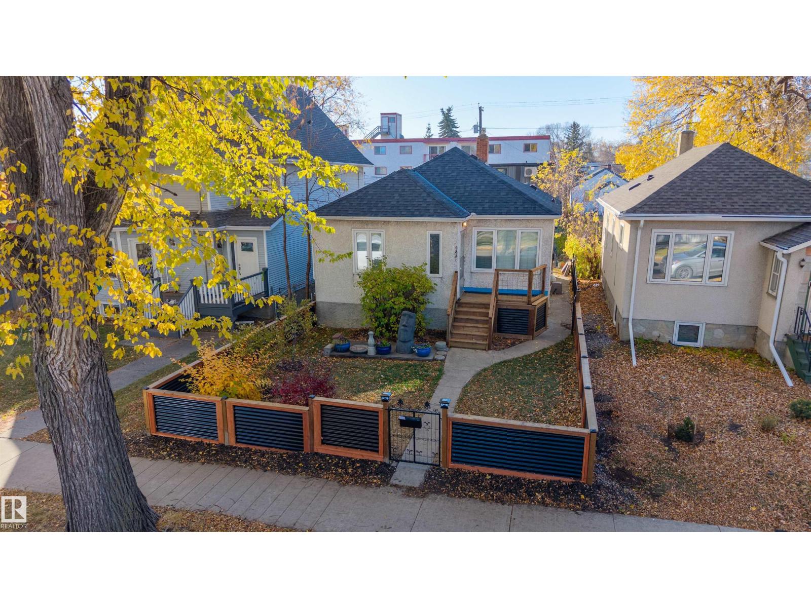 Photo of 9831 83 AV NW, Edmonton
