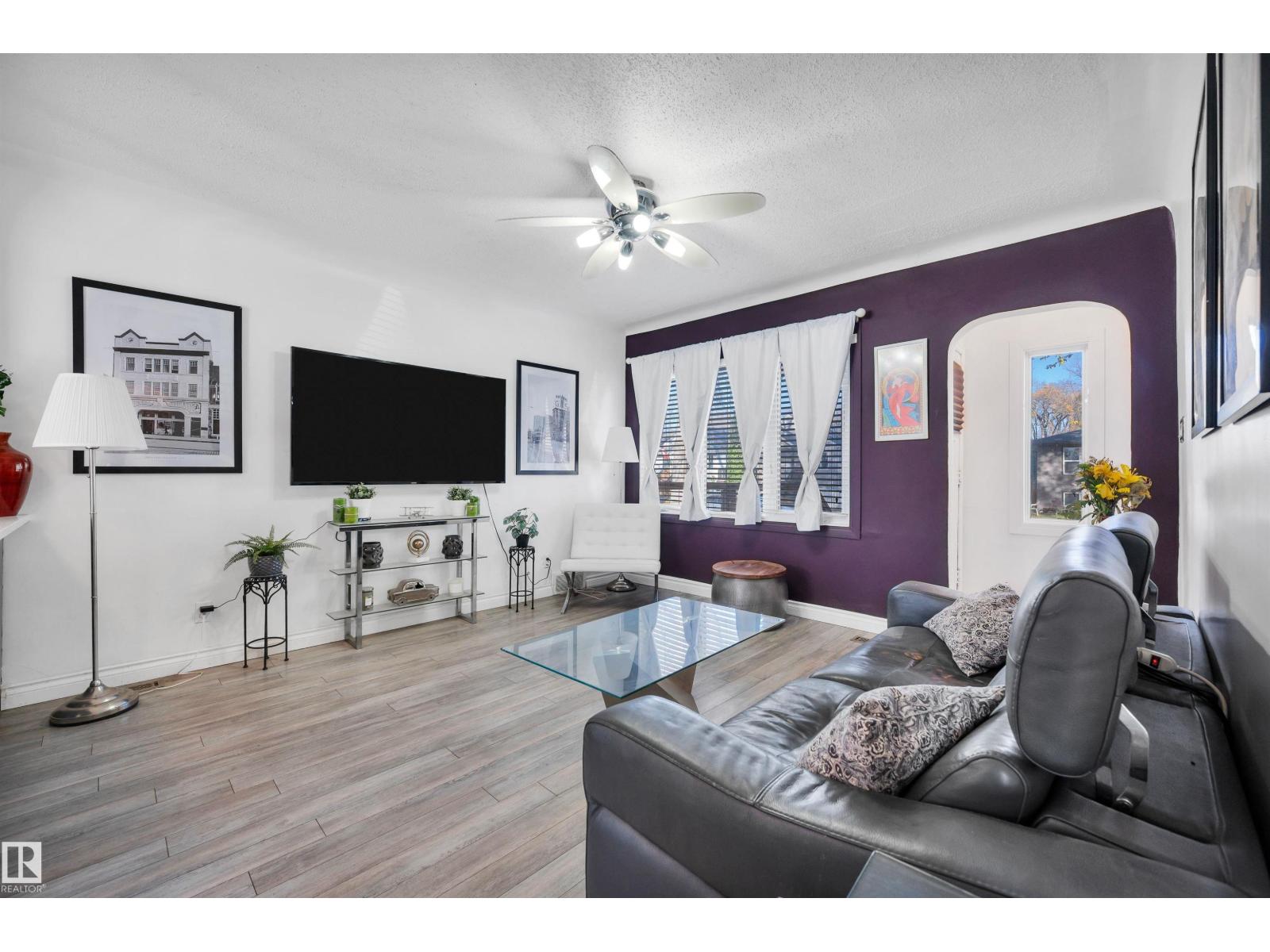 9831 83 AV NW, Edmonton — photo 9