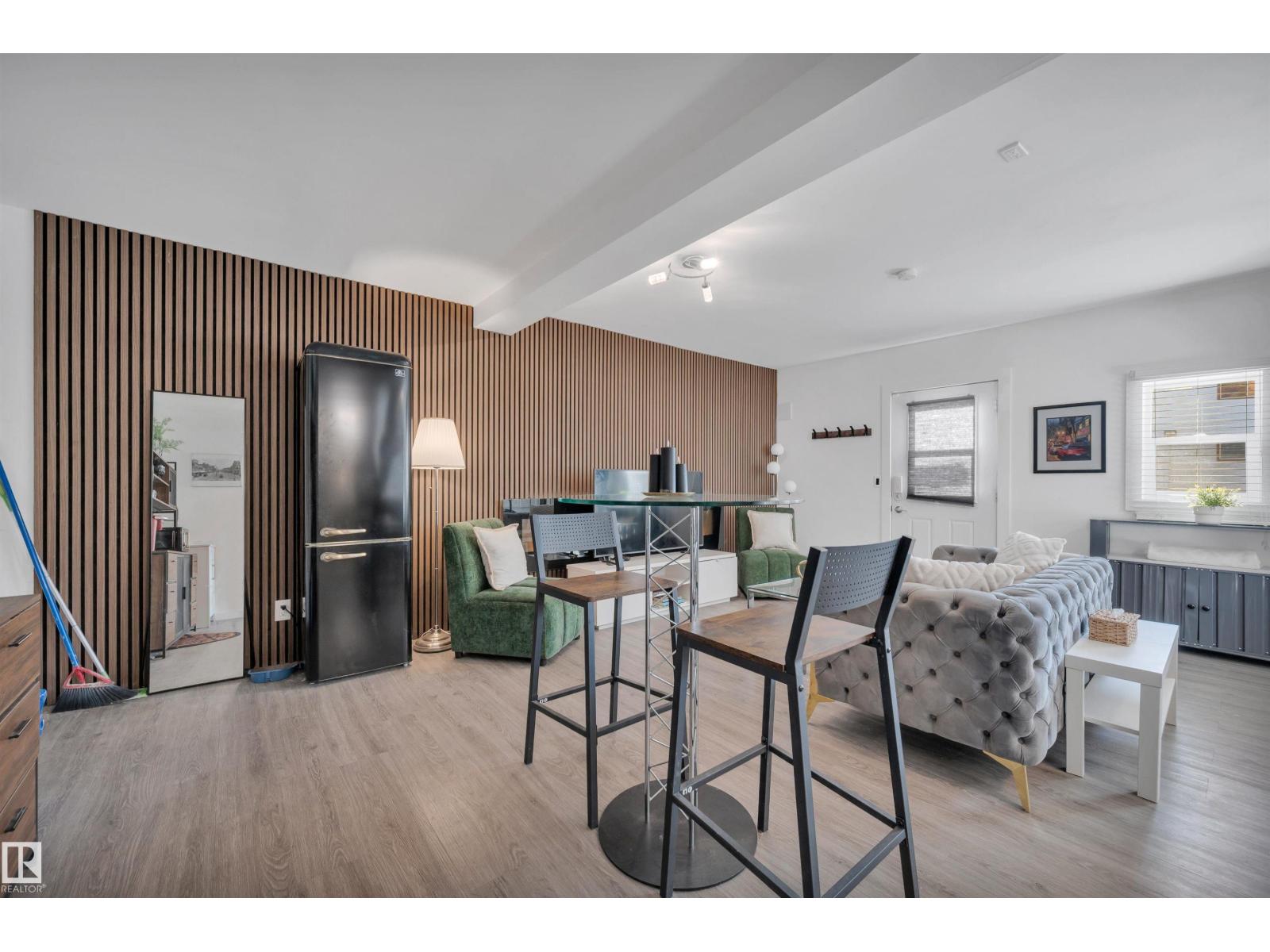 9831 83 AV NW, Edmonton — photo 29