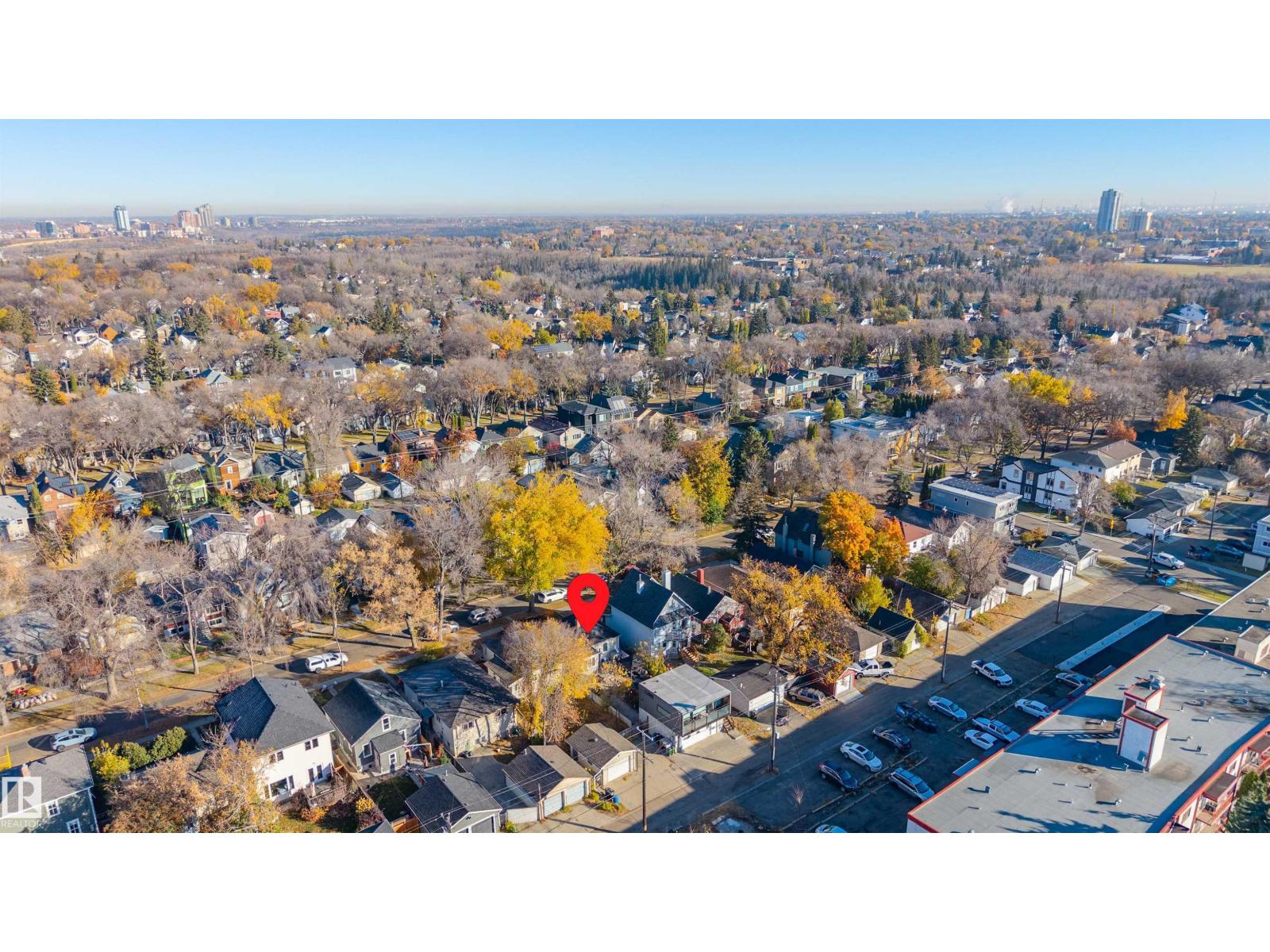 9831 83 AV NW, photo 47 of 49