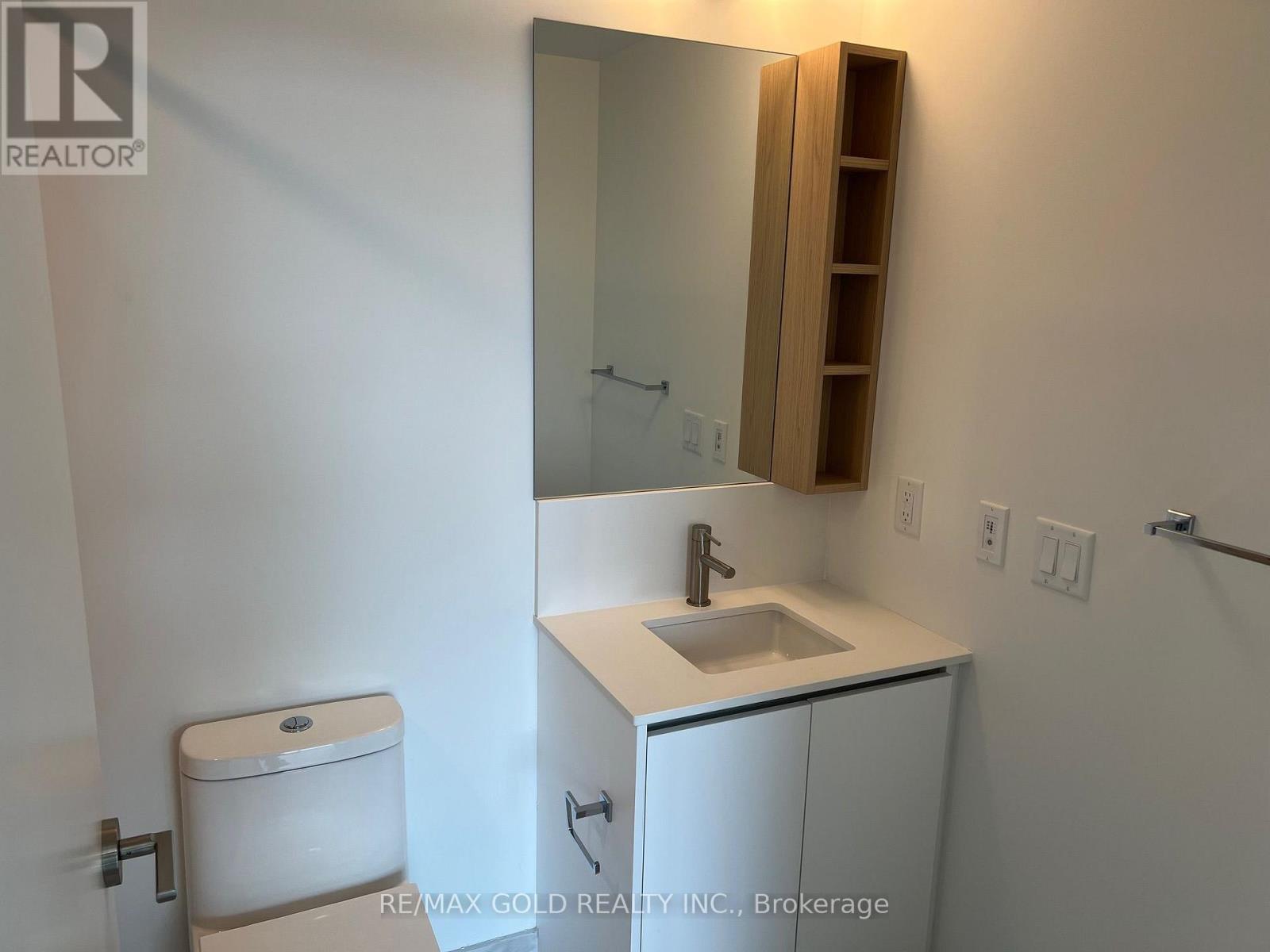 110 - 1100 SHEPPARD AVENUE W, Toronto (York University Heights) — photo 8