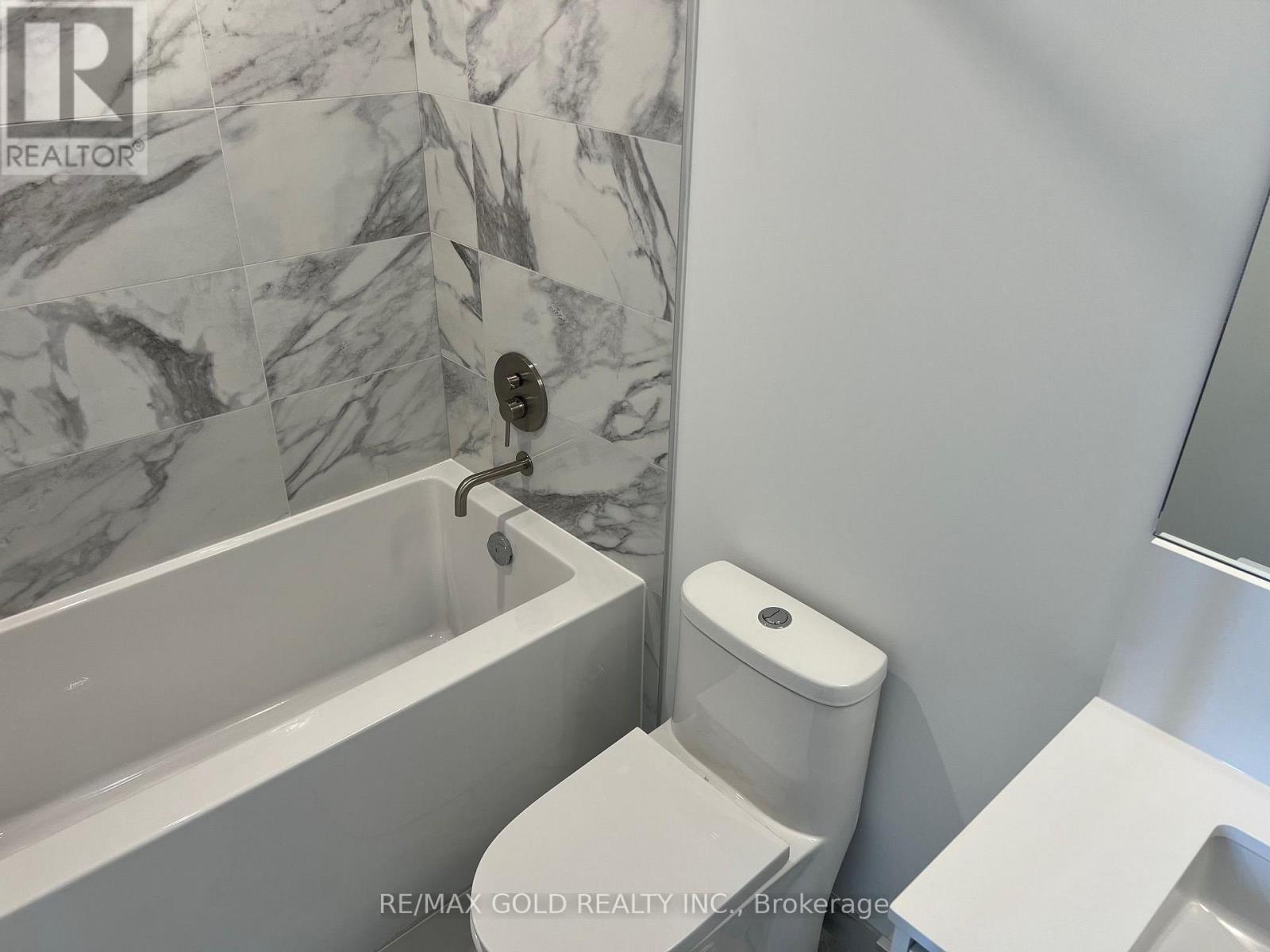 110 - 1100 SHEPPARD AVENUE W, Toronto (York University Heights) — photo 9