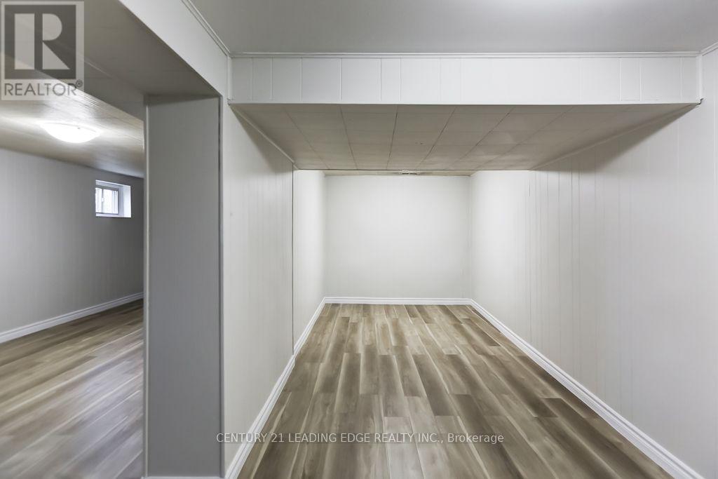 26 MCGREGOR ROAD - 26