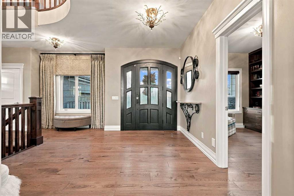 196 Cranleigh photo 5