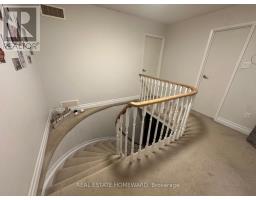 784 Hill Gate, Newmarket, ON L3Y6M2 Photo 15