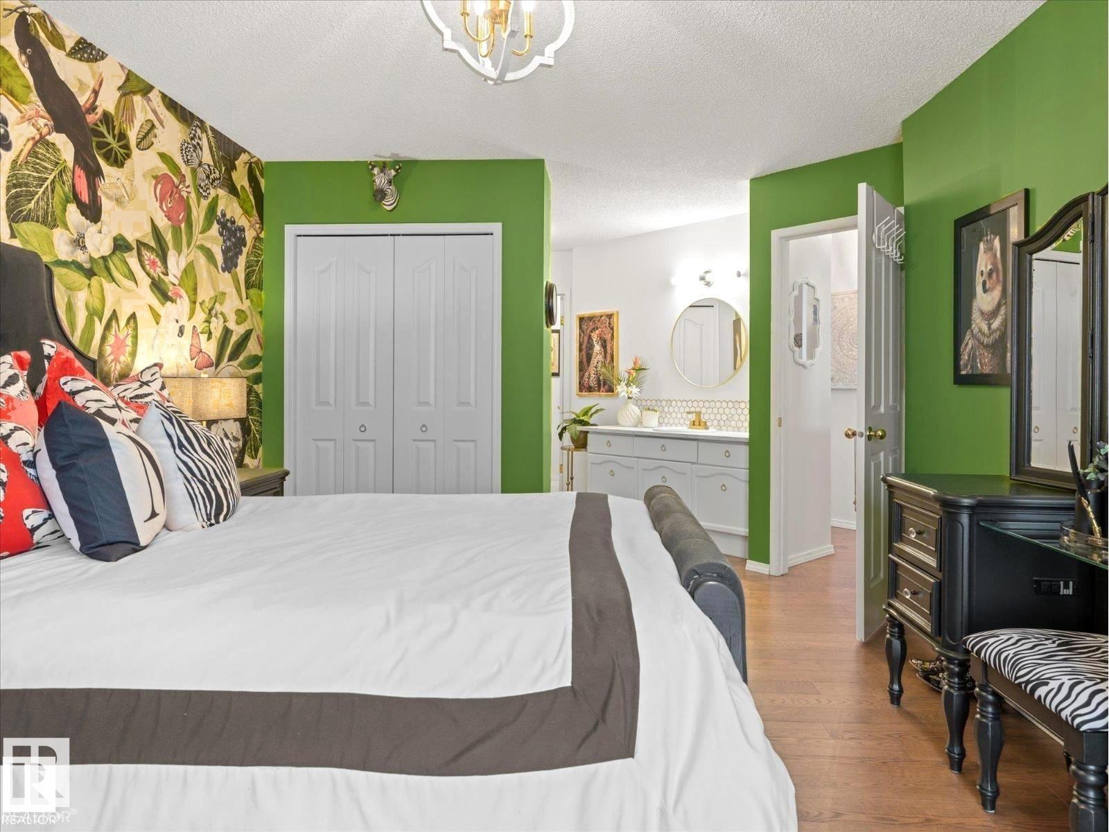 Property photograph 21 for MLS E4512751