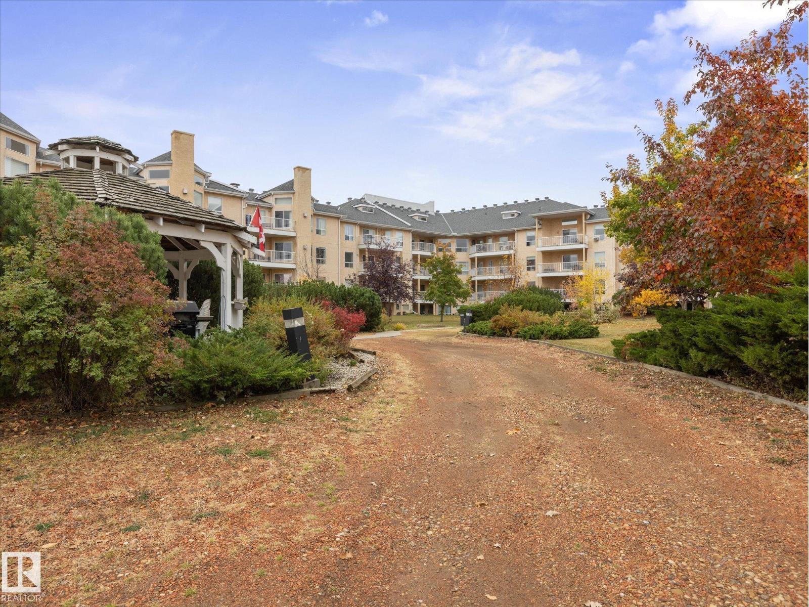 Property photograph 37 for MLS E4512751