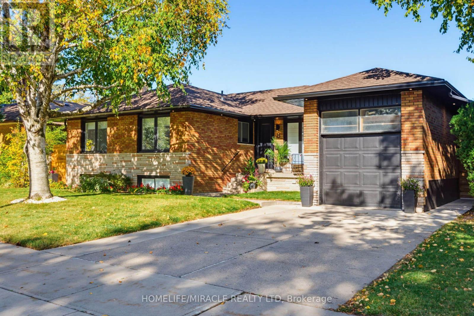 8 LAURELWOOD CRESCENT, Toronto (Willowridge-Martingrove-Richview) — photo 2