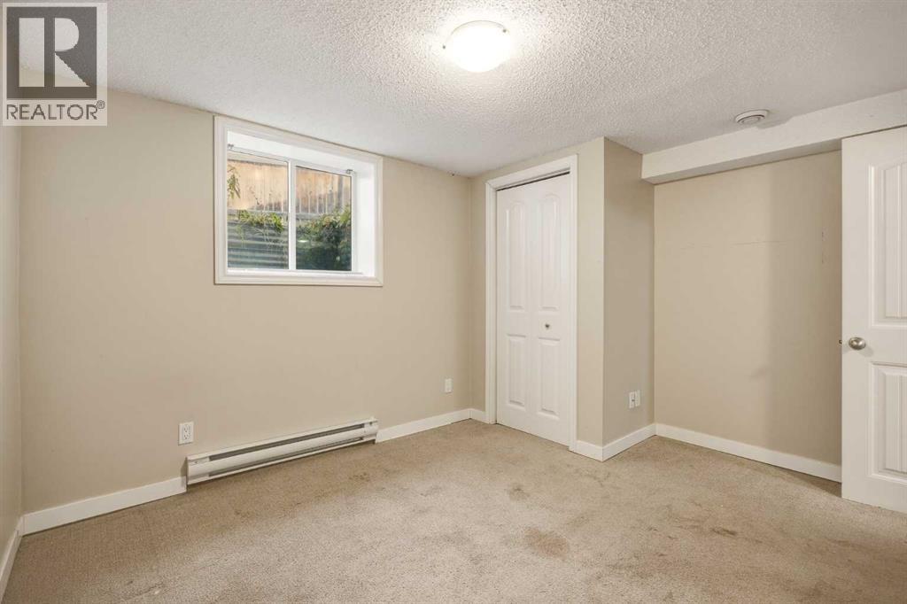 31 Hendon Place NW, Calgary — photo 11