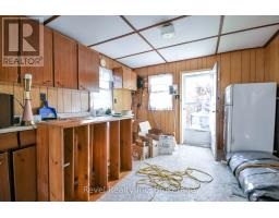 2366 Tall Tree Lane, Innisfil, ON L9S3X5 Photo 10