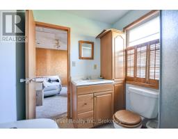 2366 Tall Tree Lane, Innisfil, ON L9S3X5 Photo 12
