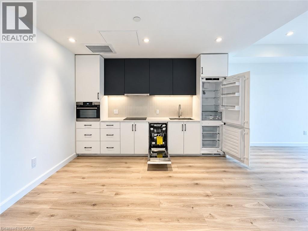 741 KING Street W Unit# 1705, Kitchener — photo 8