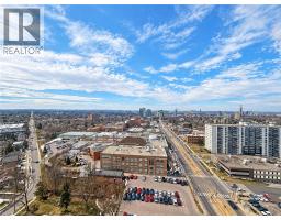 741 King Street W Unit# 1705, Kitchener, ON N2G1E5 Photo 10