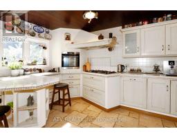 235 St  Mark's Road, Toronto, ON M6S2J1 Photo 17