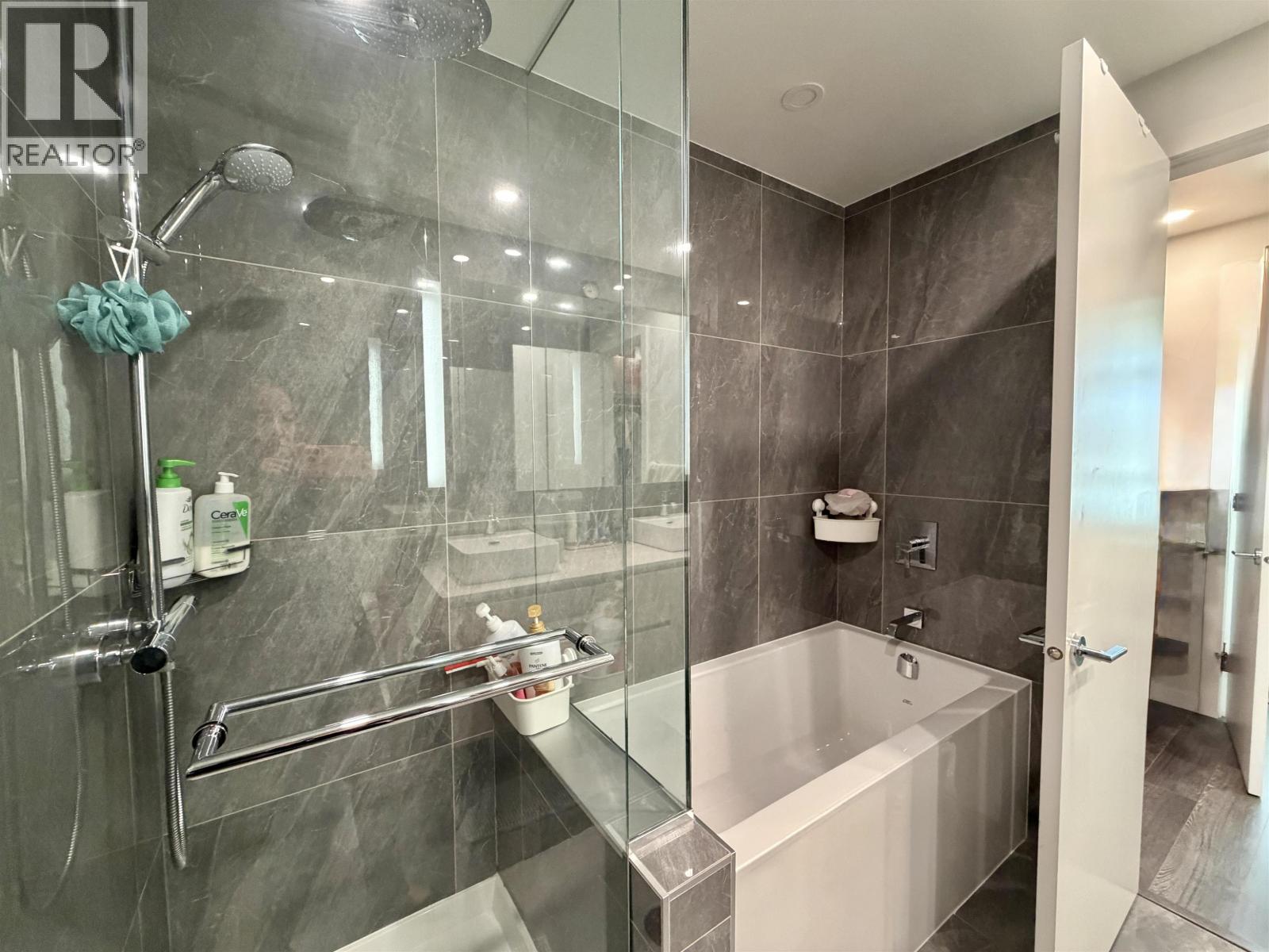2105 5333 Goring Street, Burnaby — photo 18
